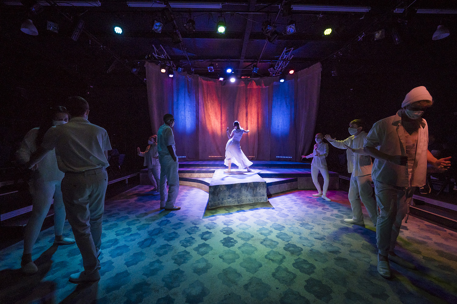 Sonnets Theatre Production - Dance Scene